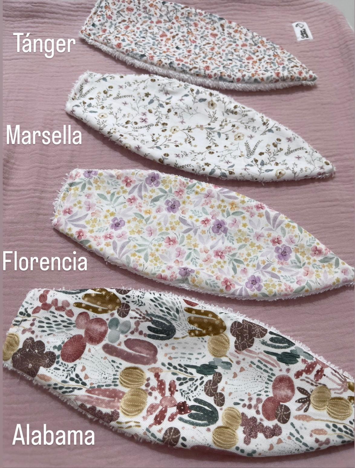 Poncho RaBBit Rosa empolvado