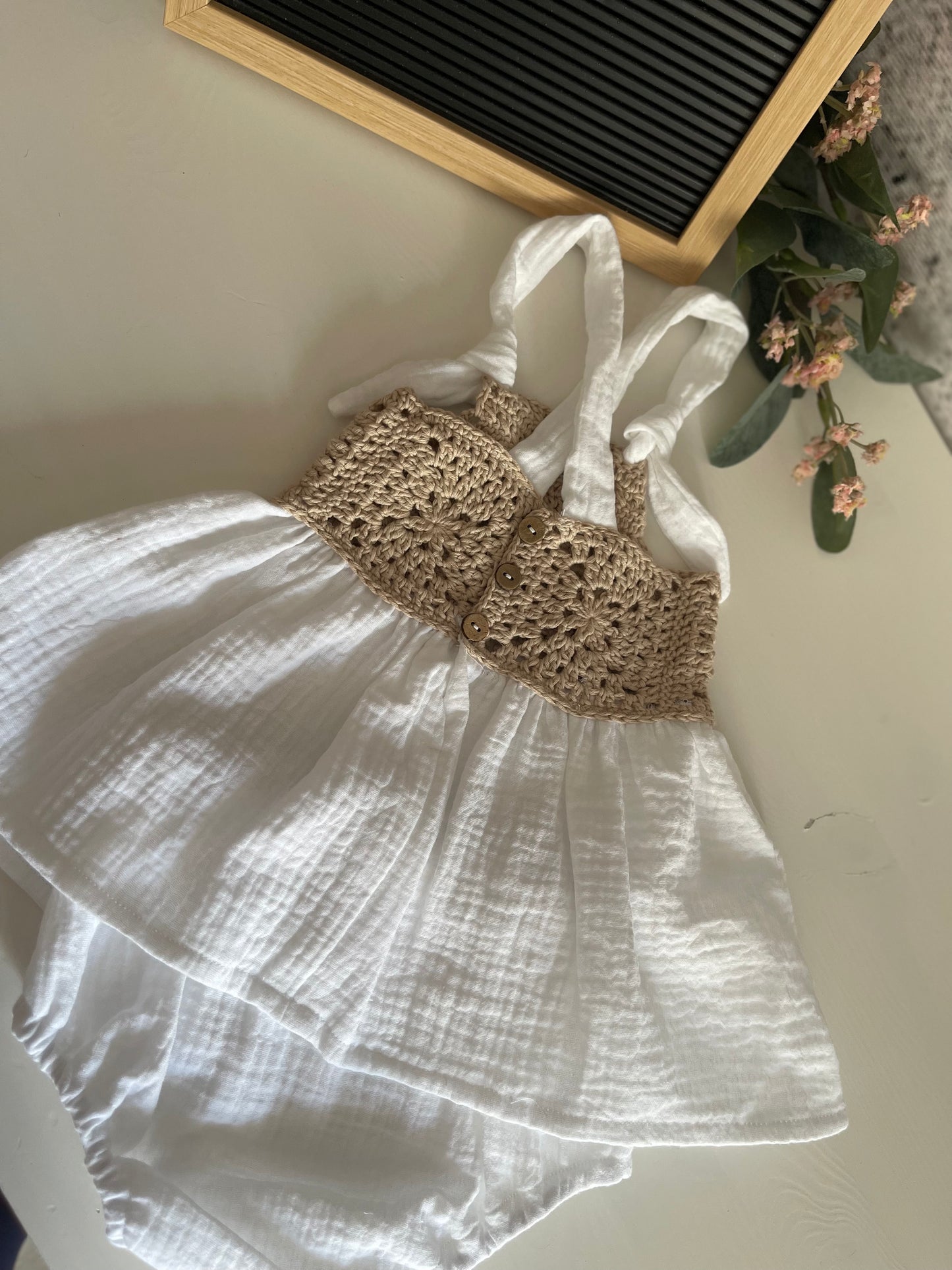 Conjunto Hanoi beige y blanco