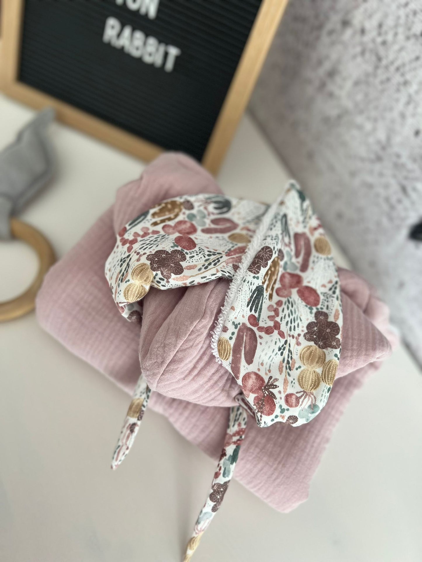 Poncho RaBBit Rosa empolvado