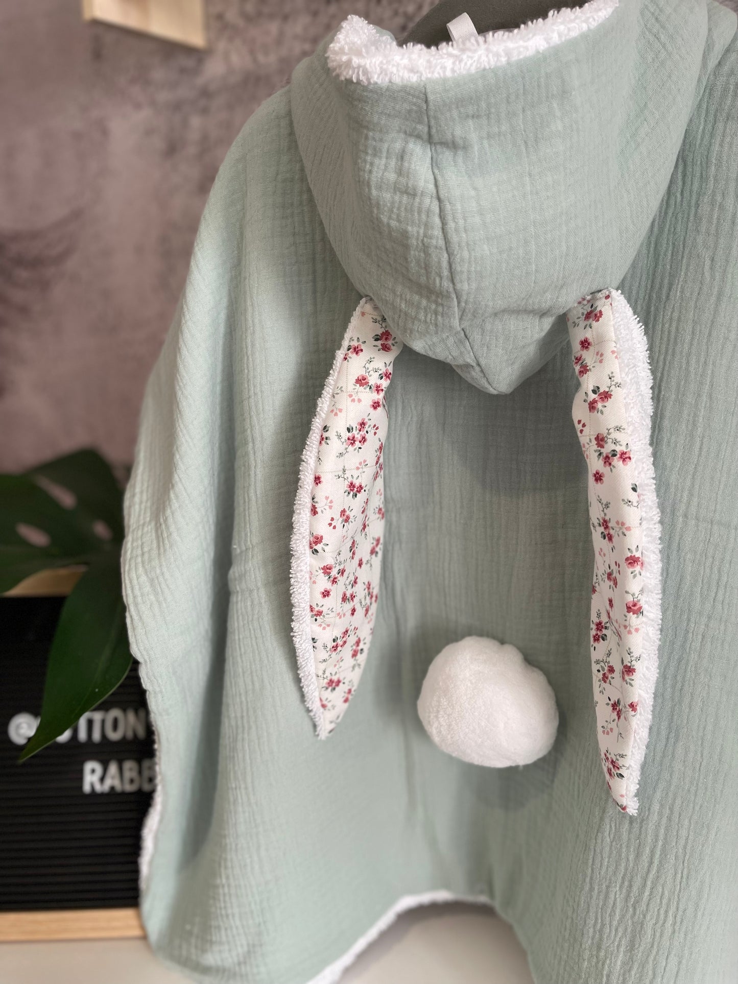 Poncho RaBBit Verde mint