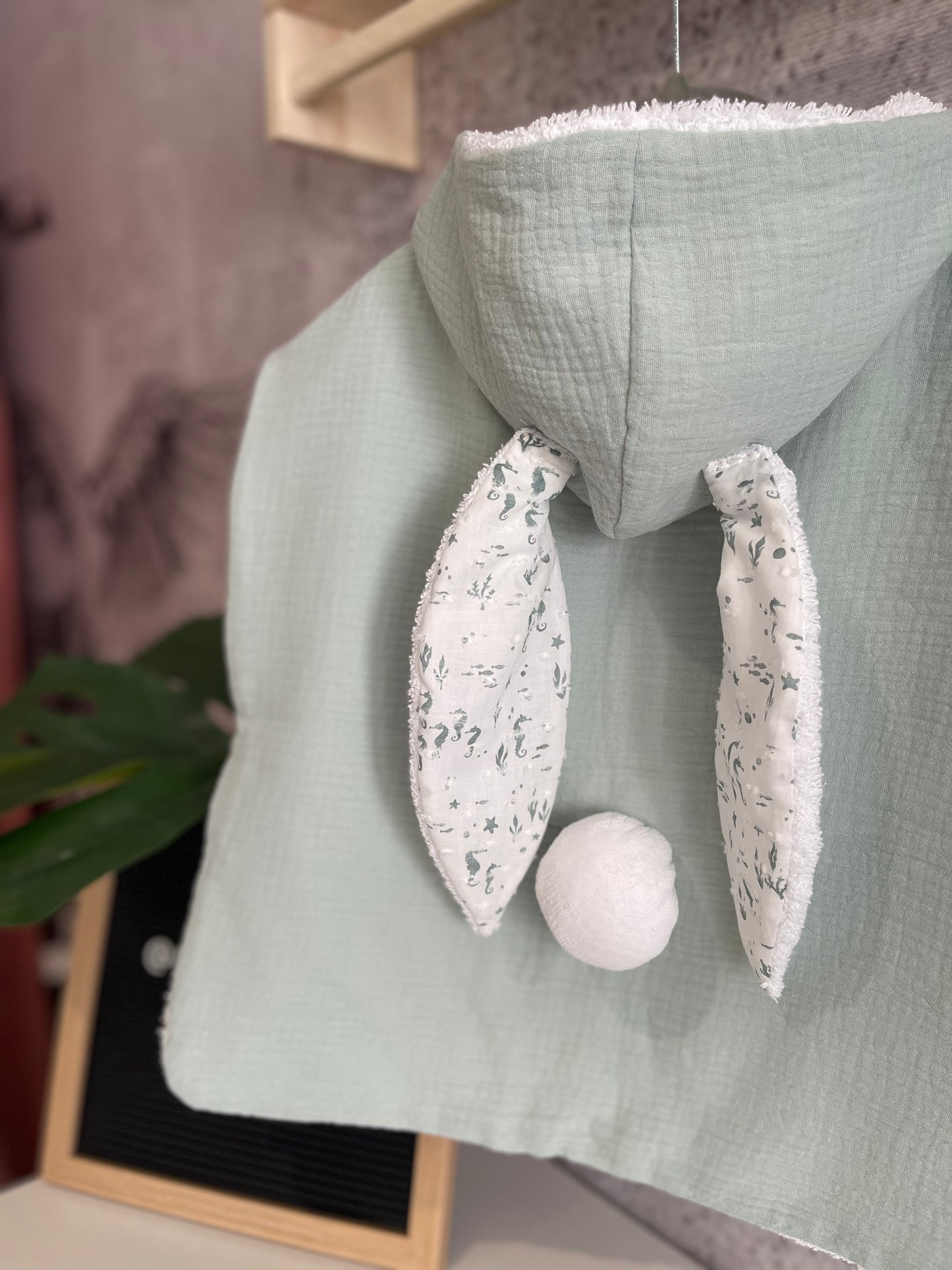 Poncho RaBBit Verde mint