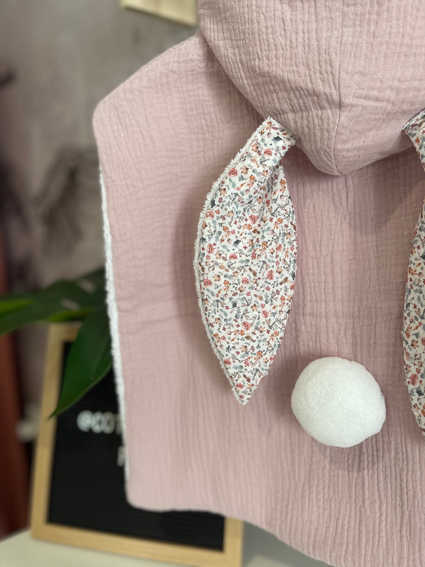 Poncho RaBBit Rosa empolvado